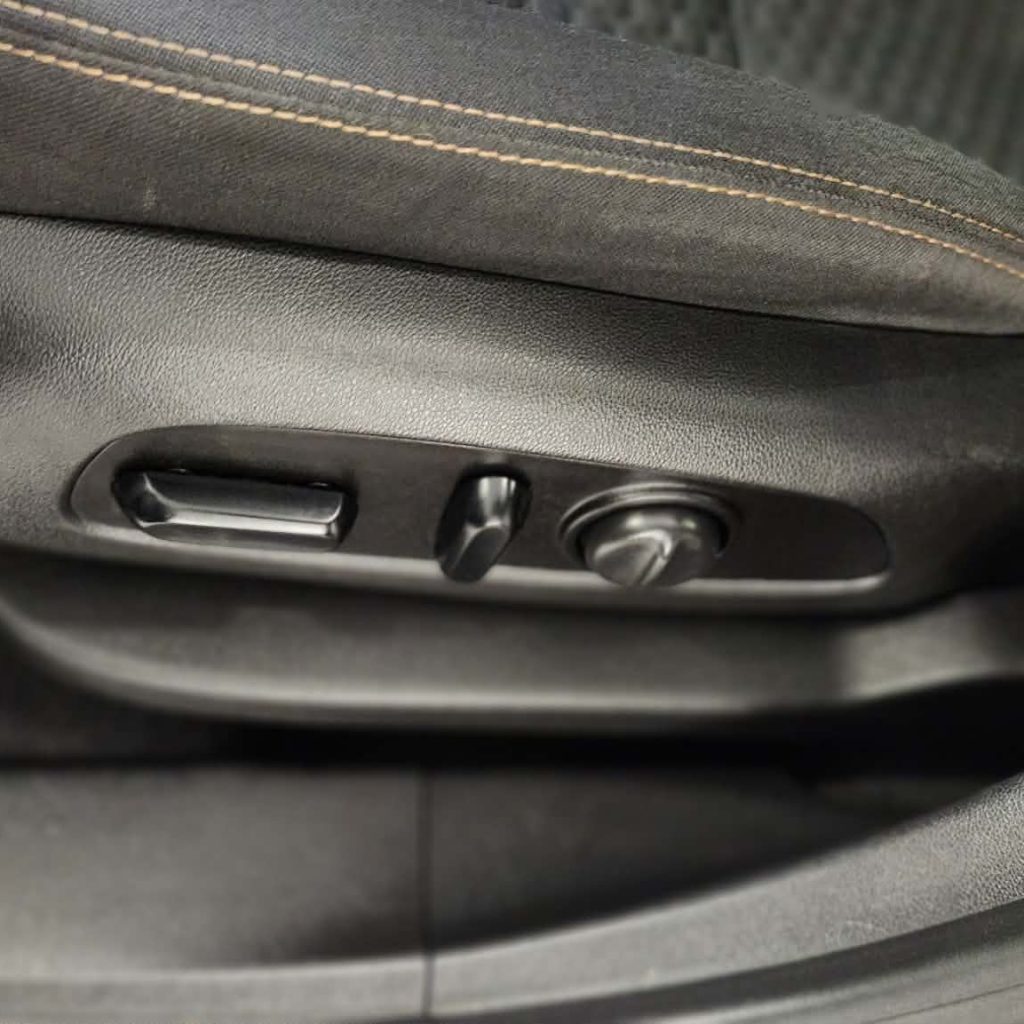 Messenger_creation_794DB139-D6F4-4100-9FD3-6F65018694E2