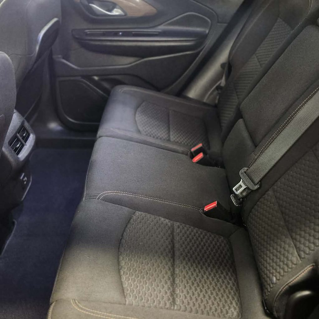 Messenger_creation_FC0D41D8-CB26-4733-9822-9AA4B9E02EF8