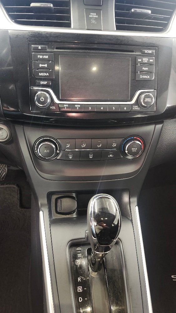 Nissan Sentra 2016 - Image 13
