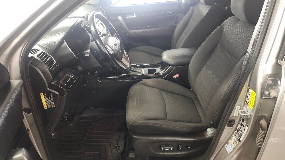 Kia Sorento 2015 - Image 7