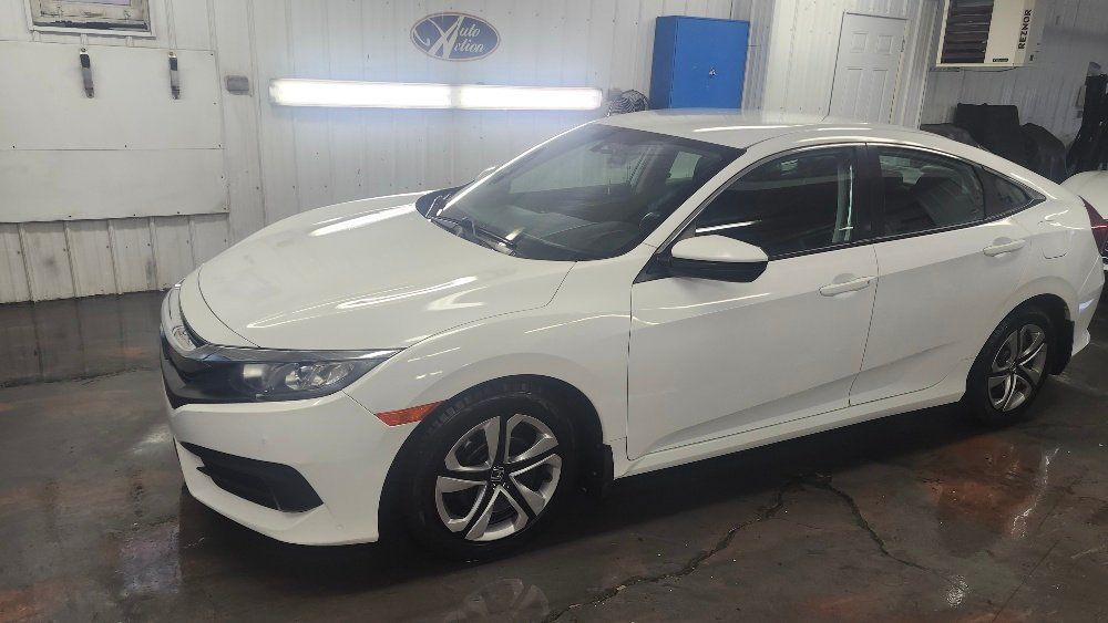 Honda Civic 2018 - Image 3