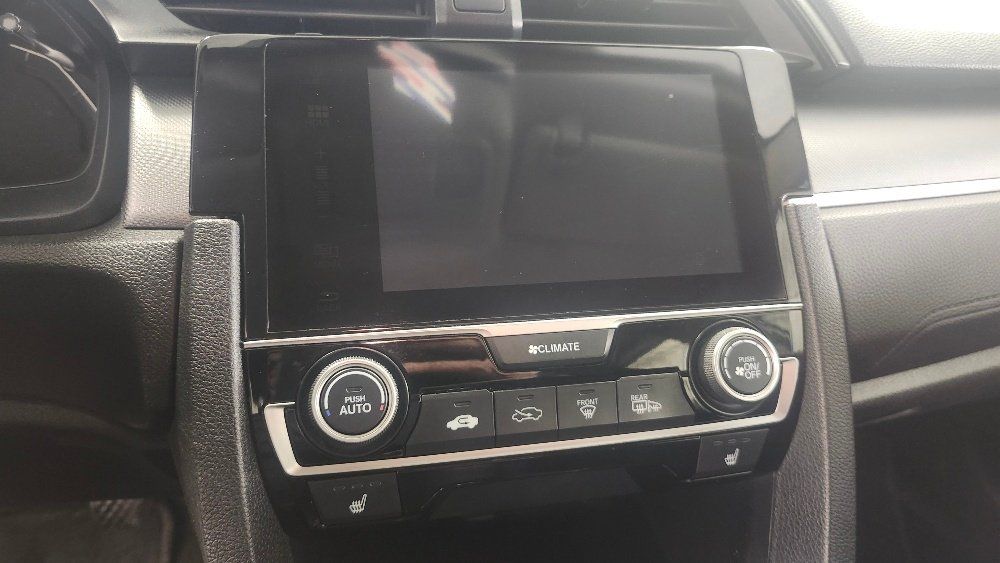Honda Civic 2018 - Image 16