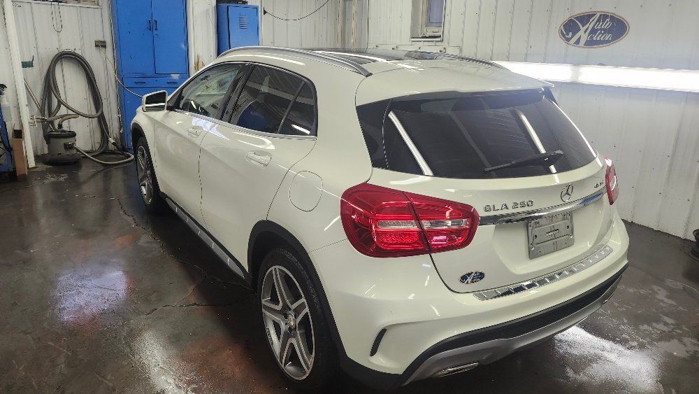 Mercedes-Benz GLA 250 2016 - Image 5