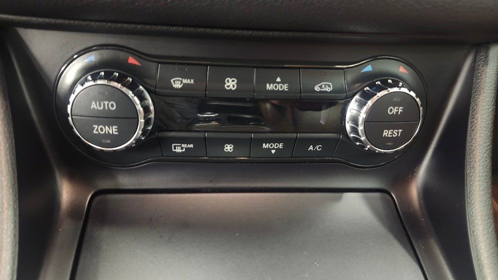 Mercedes-Benz GLA 250 2016 - Image 21
