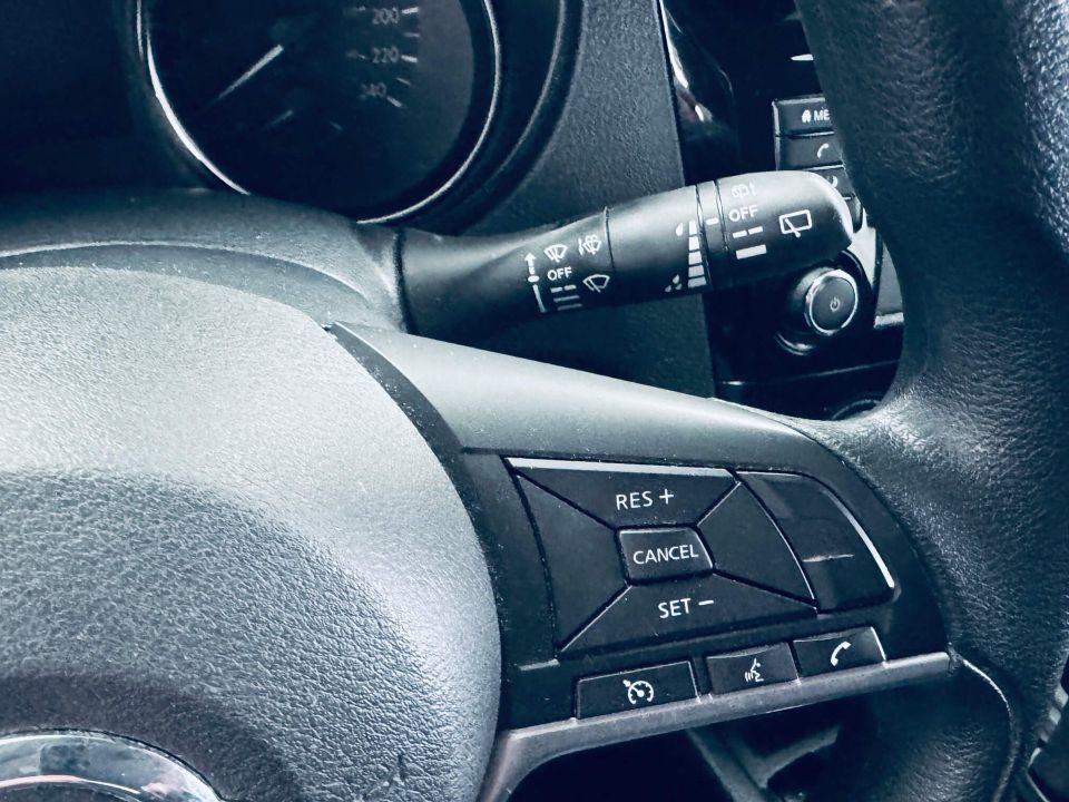 Nissan Qashqai 2021 - Image 18