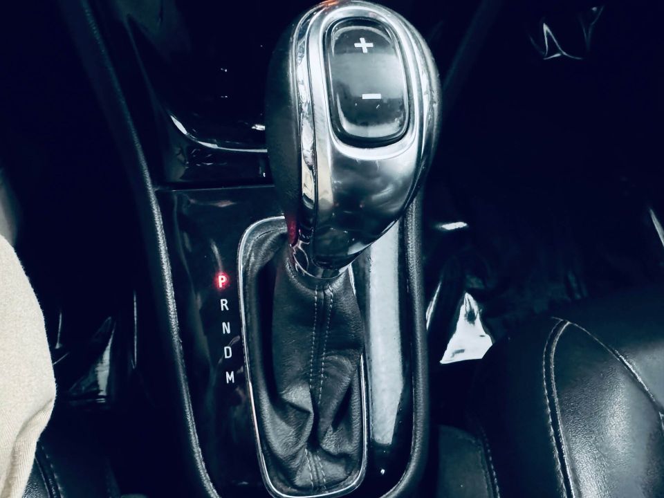 Buick Encore 2017 - Image 23