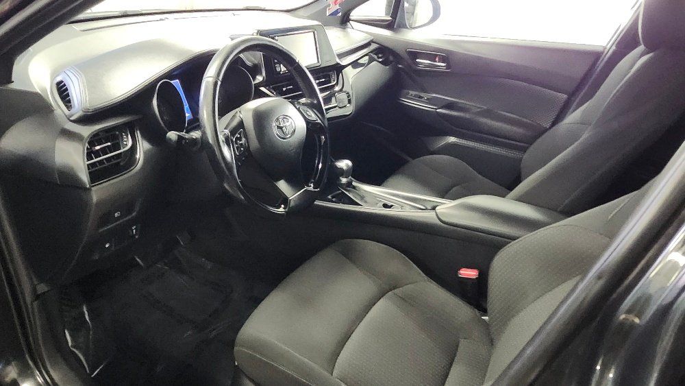 Toyota C-HR 2018 - Image 7