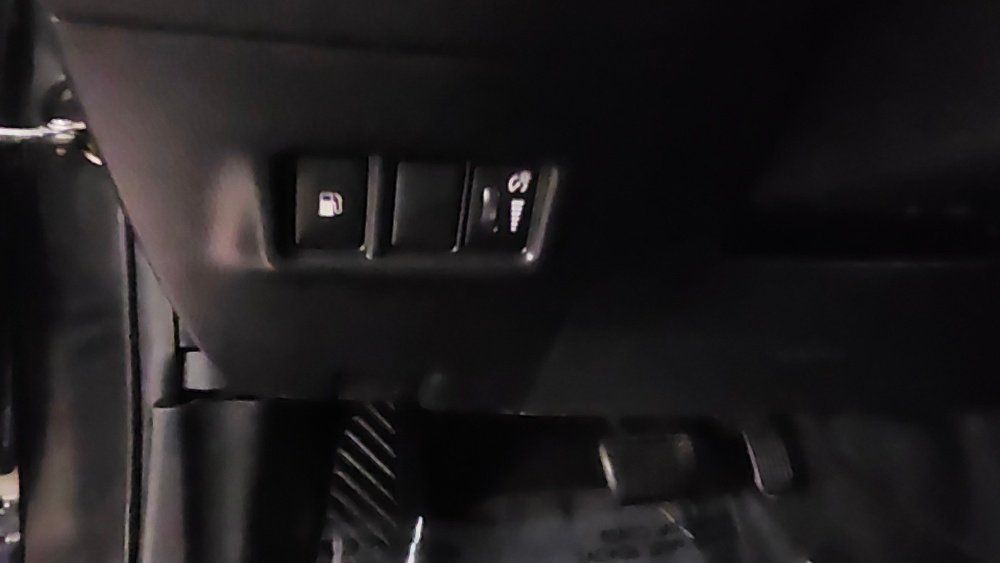 Toyota C-HR 2018 - Image 12