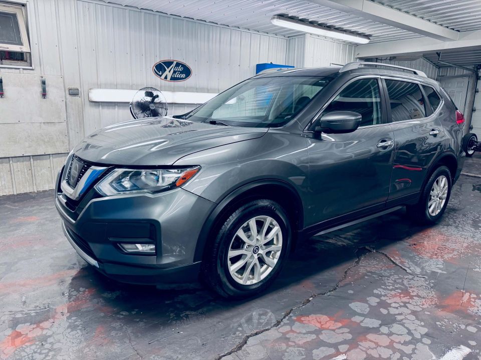 Nissan Rogue 2017 - Image 1