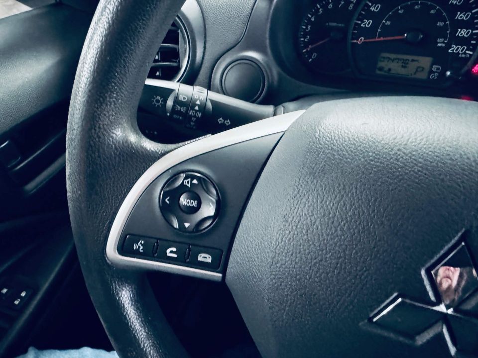 Mitsubishi Mirage 2020 - Image 13