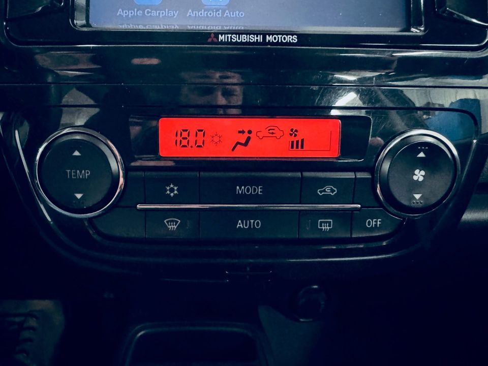 Mitsubishi Mirage 2020 - Image 16