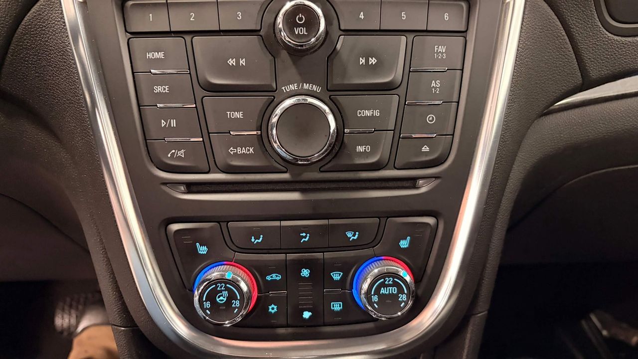 Buick Encore 2015 - Image 19