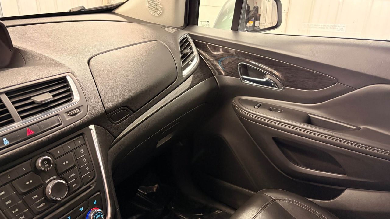 Buick Encore 2015 - Image 22