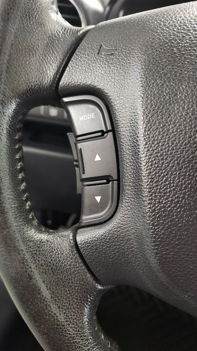 Kia Rondo 2012 - Image 11