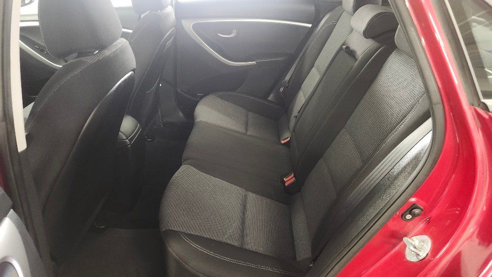 Hyundai Elantra GT 2014 - Image 9