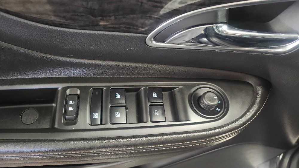 Buick Encore 2014 - Image 9