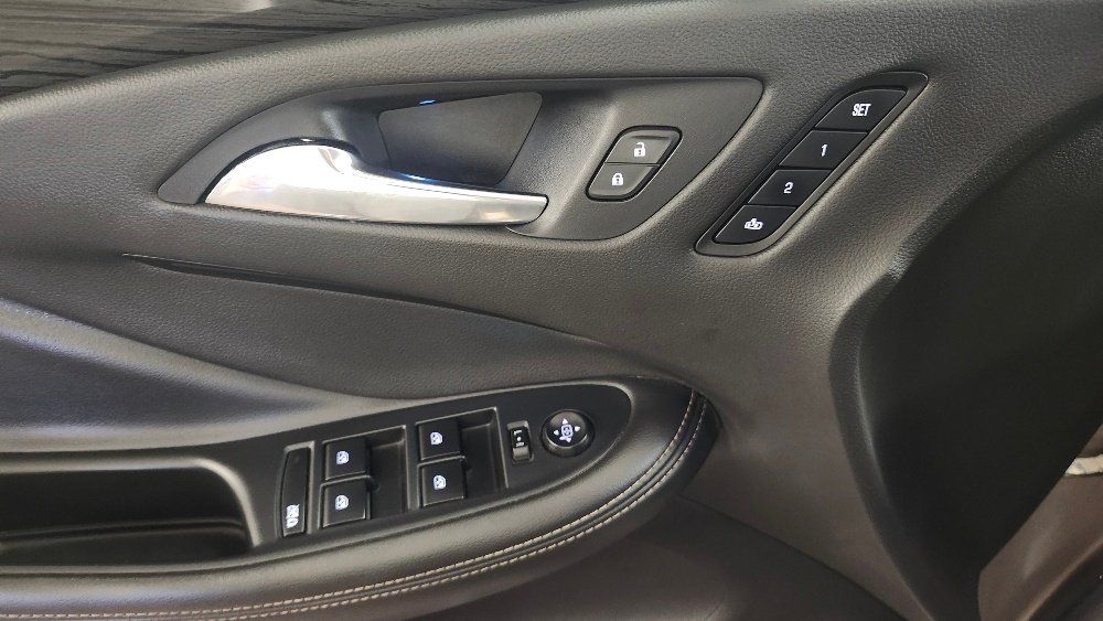Buick Envision 2017 - Image 11