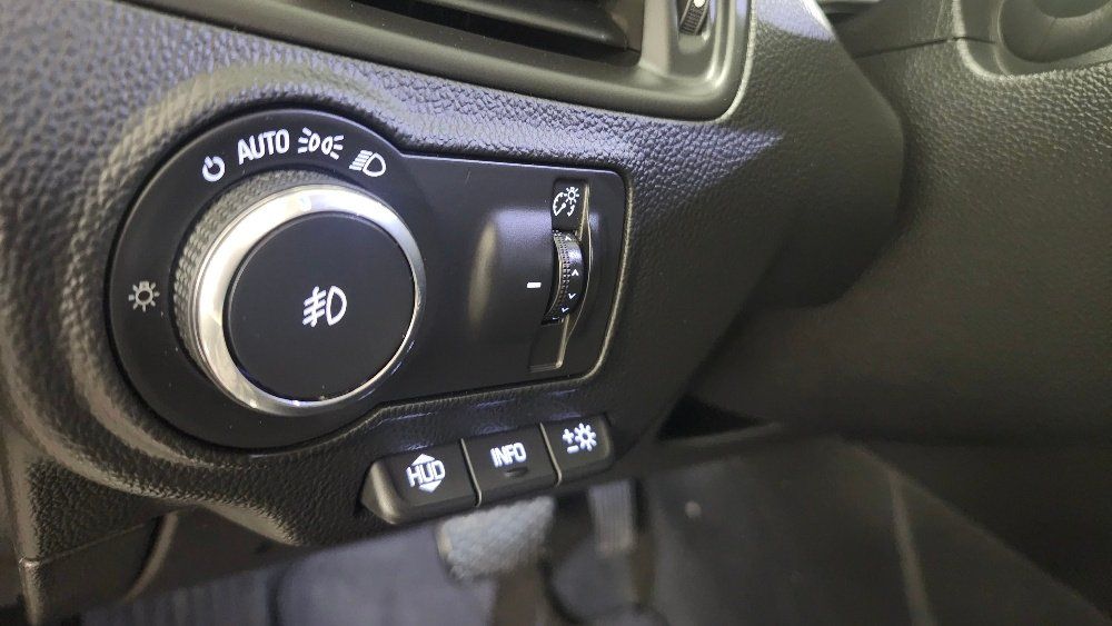 Buick Envision 2017 - Image 12
