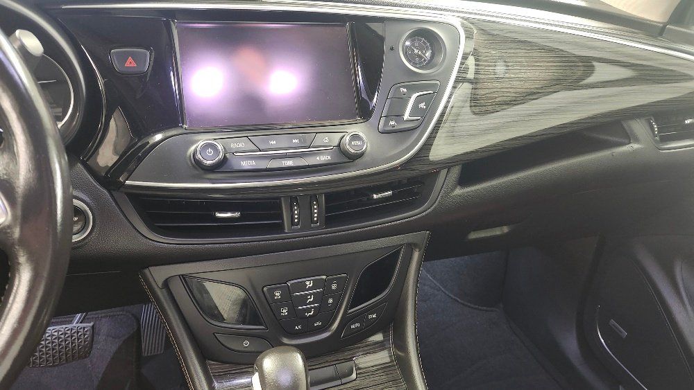 Buick Envision 2017 - Image 18
