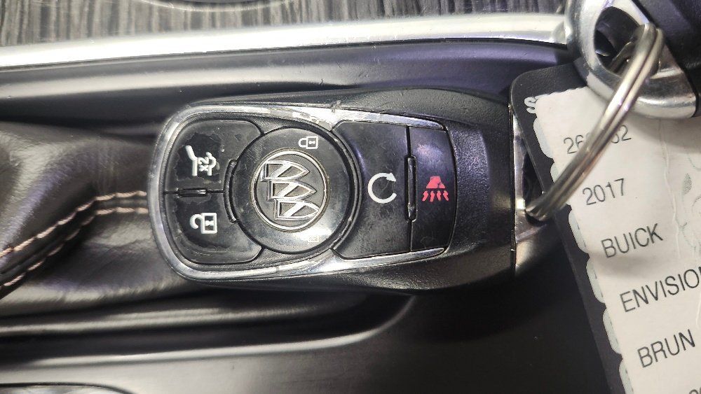 Buick Envision 2017 - Image 21