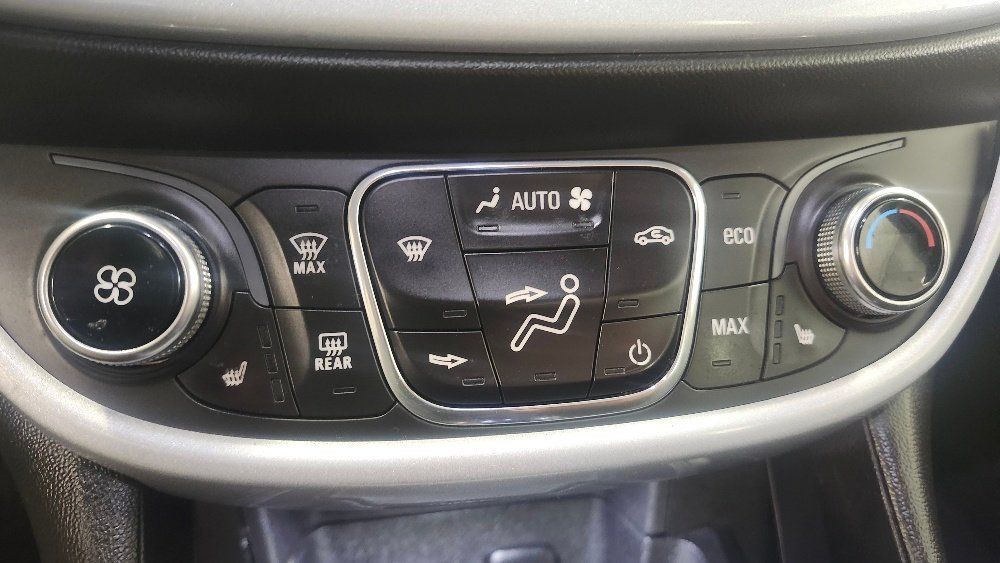 Chevrolet Volt 2017 - Image 18